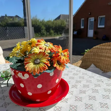 Bettina 95171 * Rhauderfehn